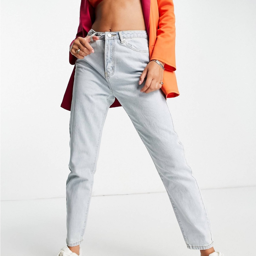 Missguided Riot Mom Jean in light blue
